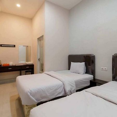 Reddoorz At Seindo Hotel Medan Sunggal Eksteriør bilde